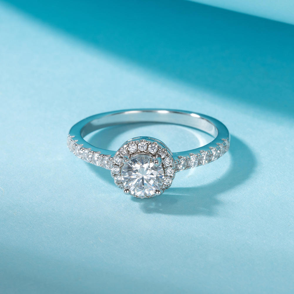 Romantic Zircon Engagement Ring