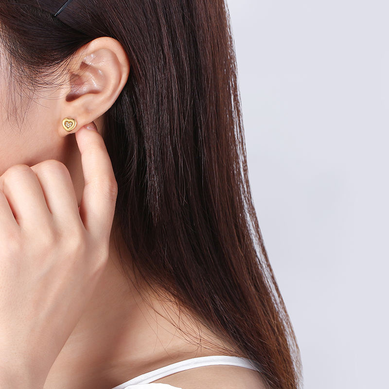 Heart Stud Earrings – 925 Sterling Silver with Zircon